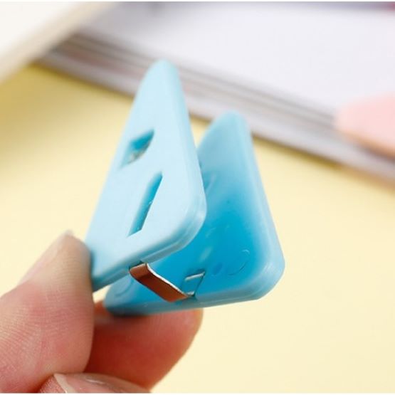 Multifunctional Triangle Clip - 4