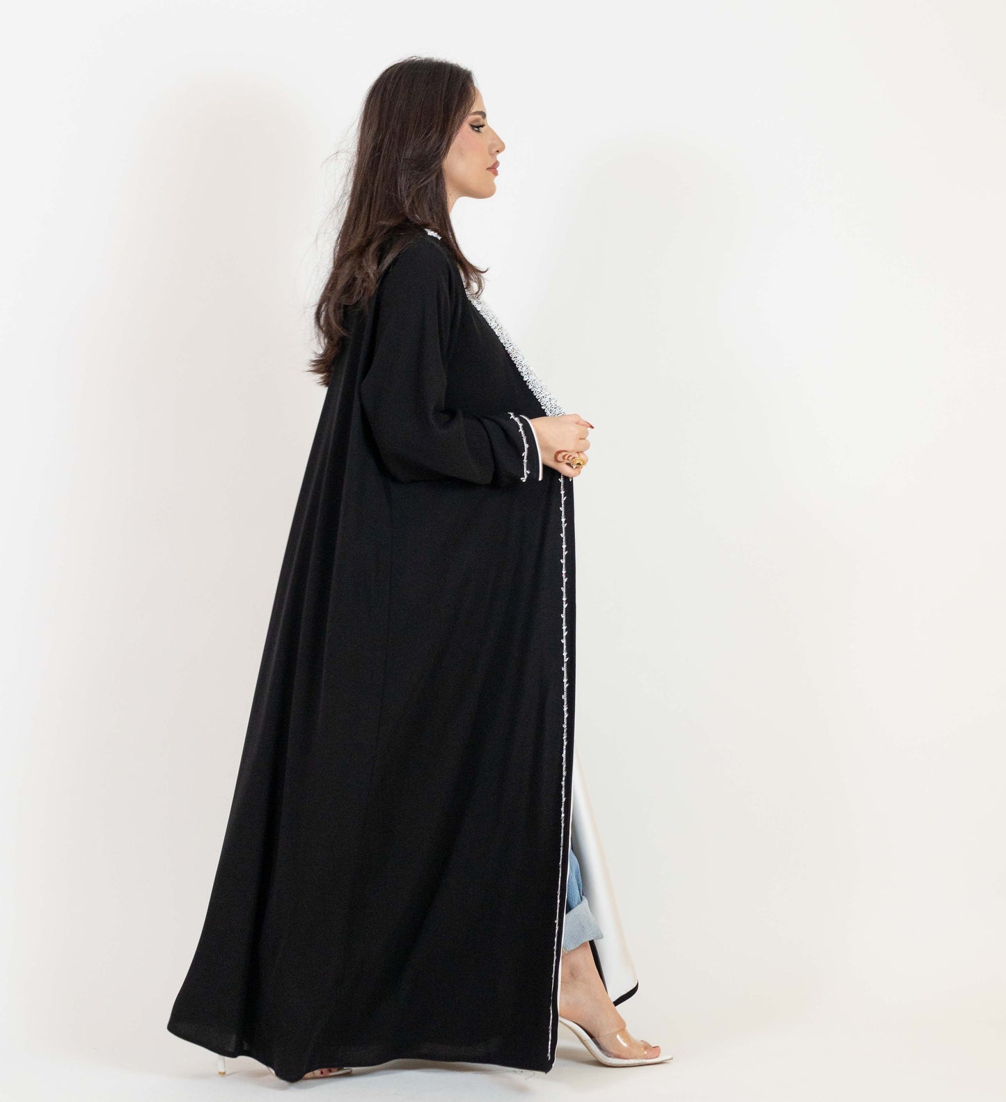 Black White Open Abaya
