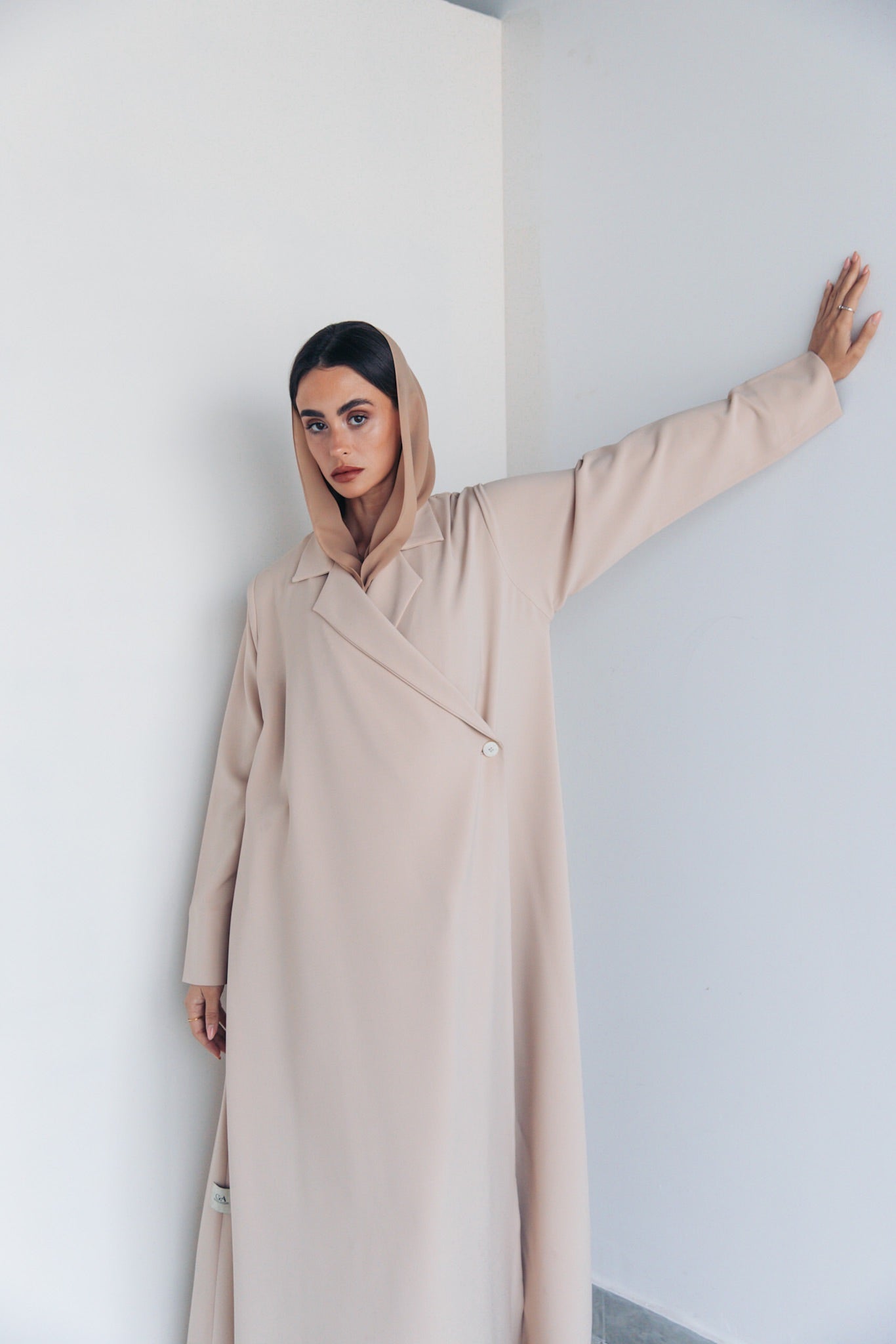 Beige abaya - 4