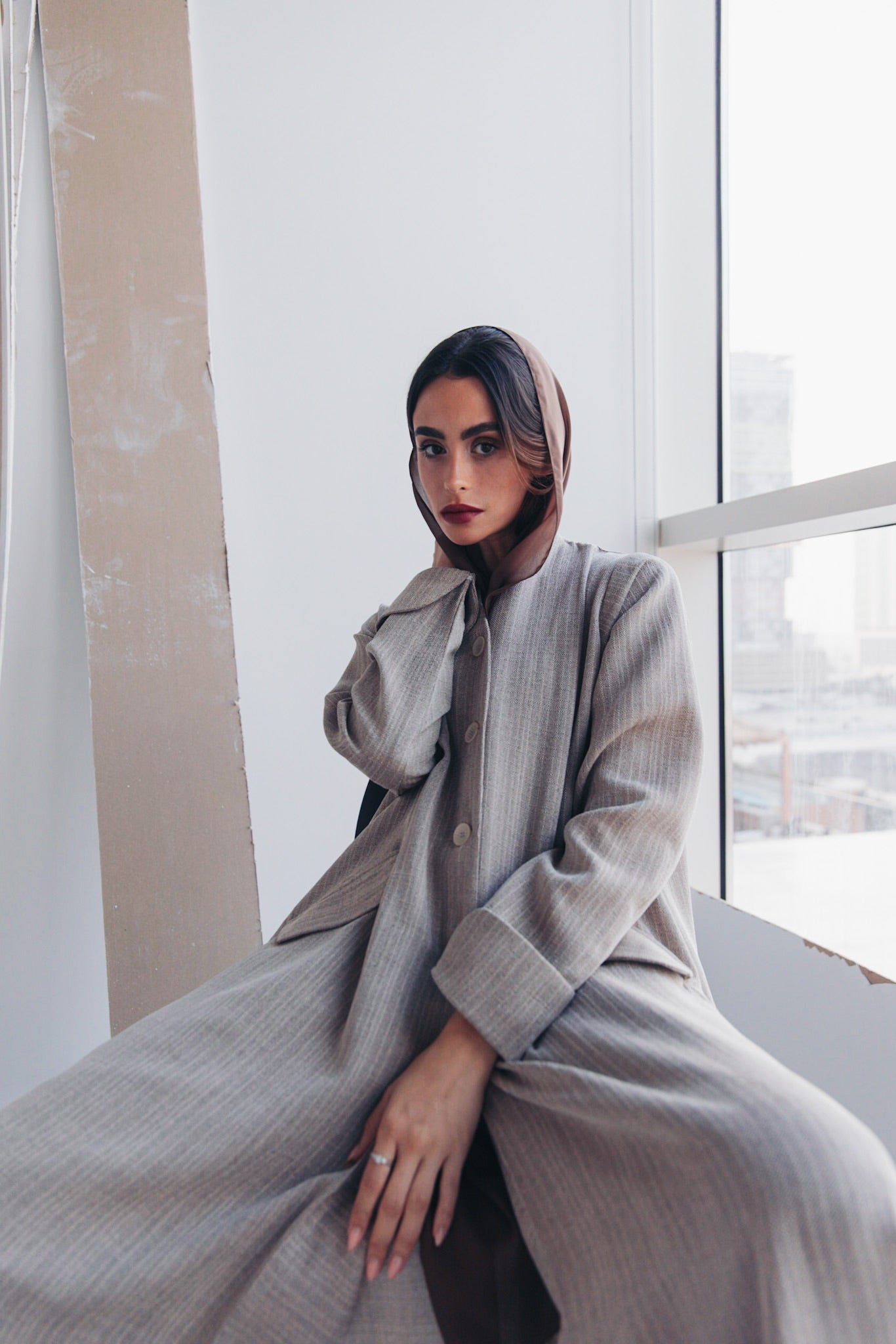 Beige winter abaya - 3