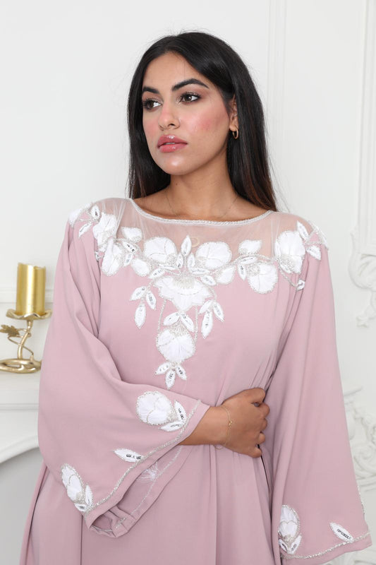 Delicate pink jalabya