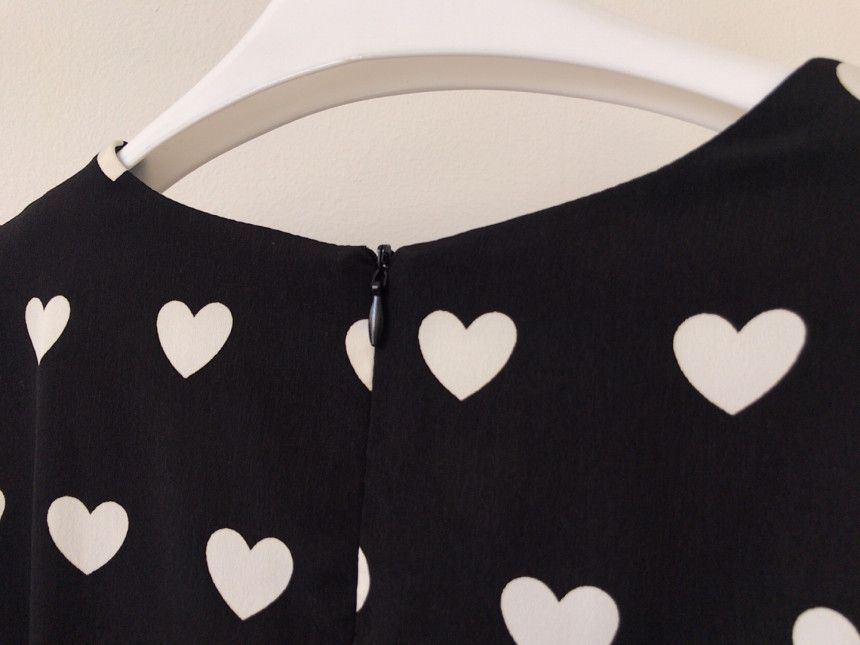 Black dress with white heart pattern - 6