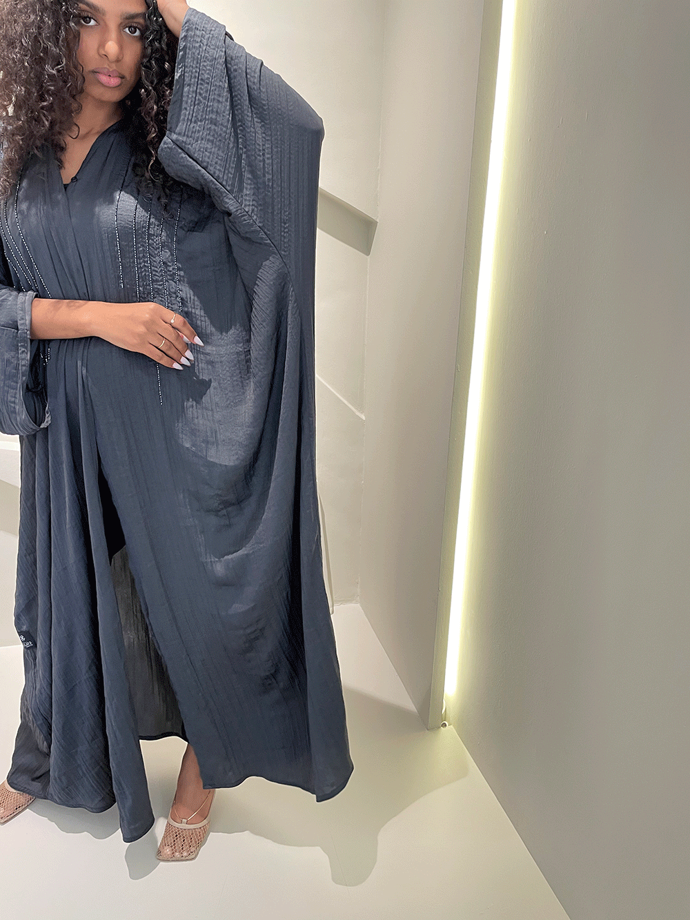 Classic gray abaya
