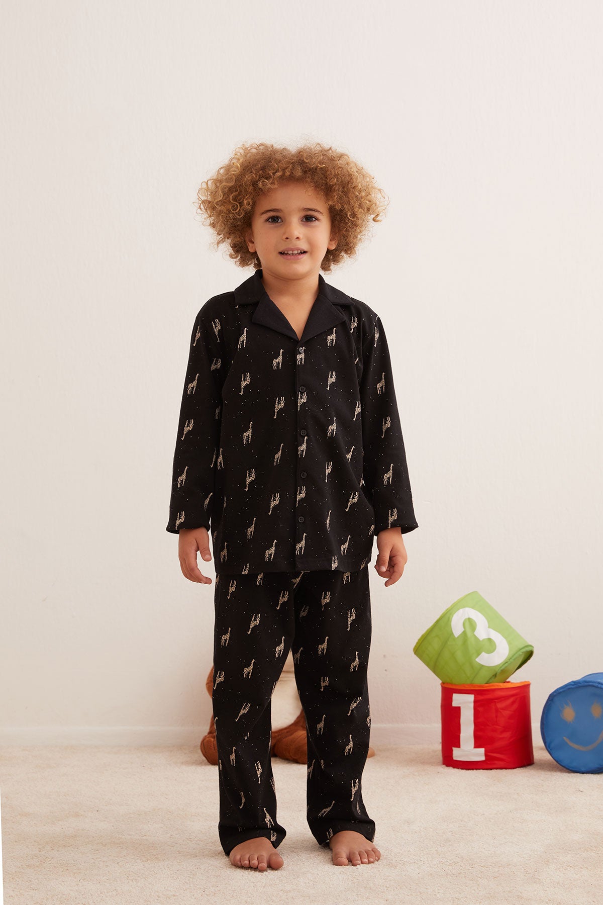 long-sleeved pajama shirt and long pants for children   - 3