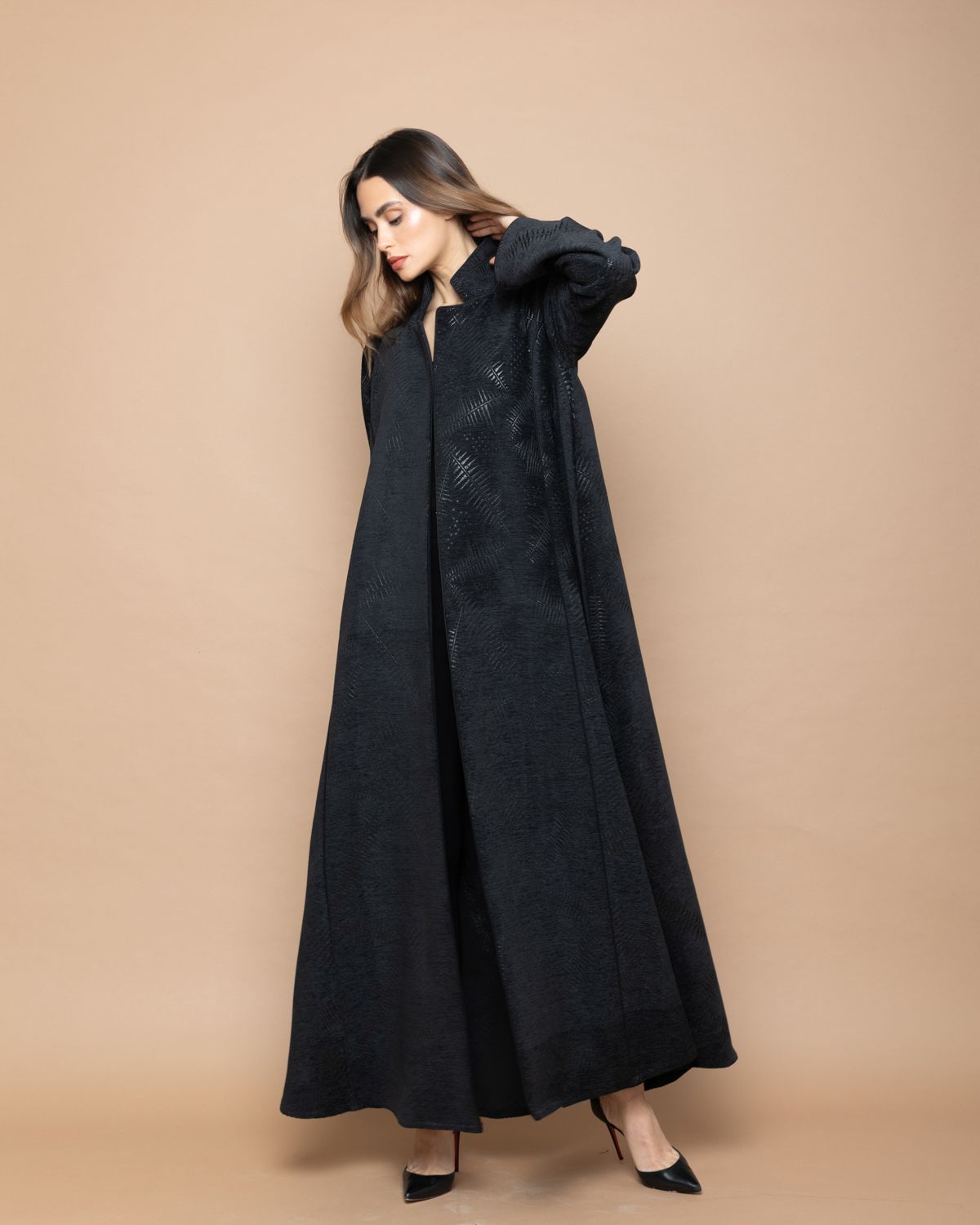 Abaya Velvet - Black - 4