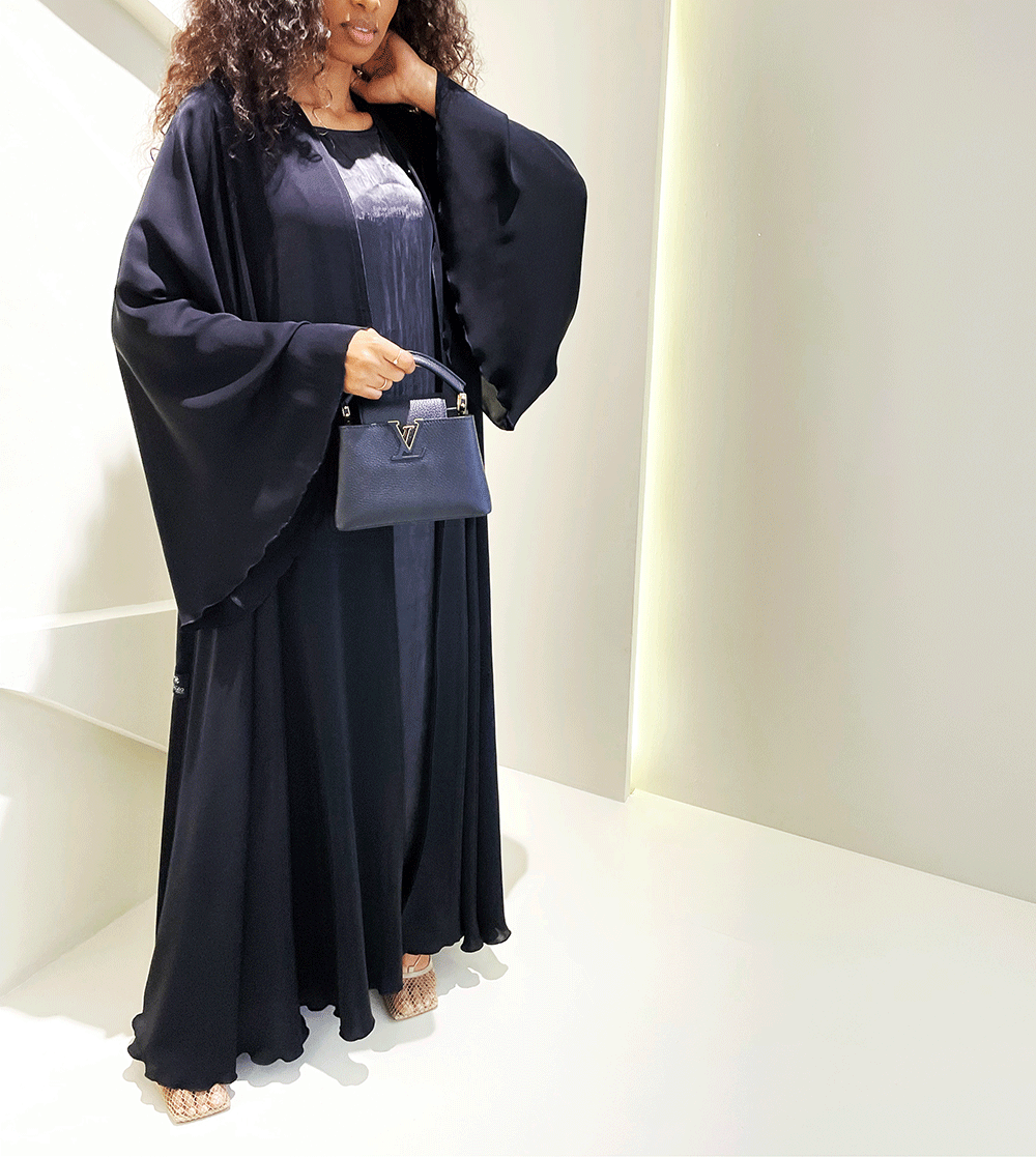 Simple light abaya